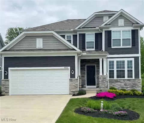 8503 Tahoe Dr, Macedonia, OH 44056