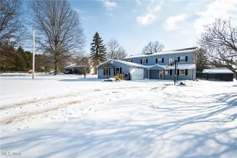 1558 Morris St, Mineral Ridge, OH 44440