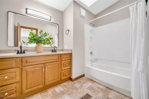 268 Stable Dr, Lagrange, OH 44050 photo 20