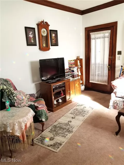 894 E 239th St, Euclid, OH 44123 photo 9