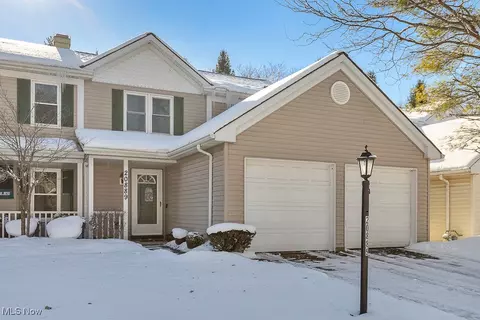 20889 Springfield Cir, Strongsville, OH 44149