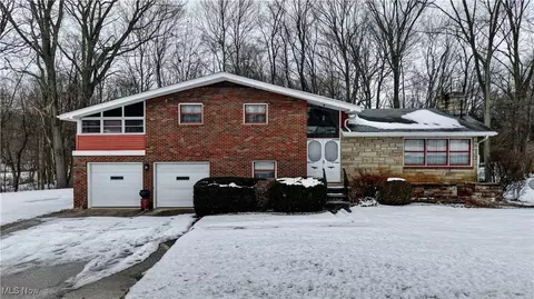 482 W Pidgeon Rd, Salem, OH 44460