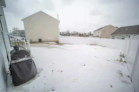 125 Springvale Dr, Amherst, OH 44001 photo 46