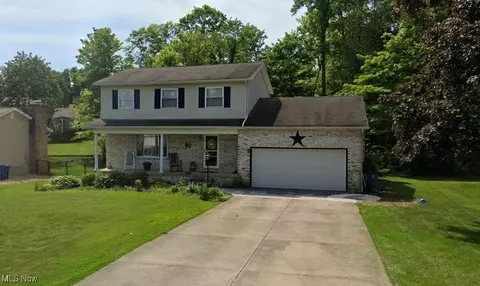 3268 Creekside Dr, Norton, OH 44203