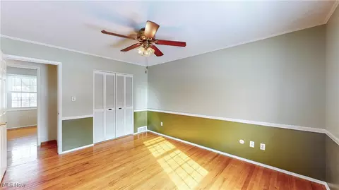 Bedroom - 37555 Fox Run Dr, Solon, OH 44139 photo 8 of 8