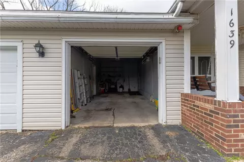 1639 S Ridge Rd W, Ashtabula, OH 44004 photo 2