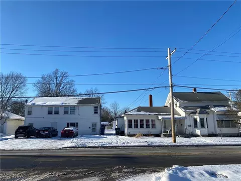 999 Chestnut St, Grafton, OH 44044