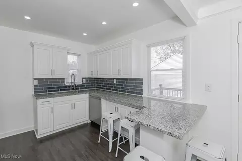 1740 E 230th St, Euclid, OH 44117 photo 8