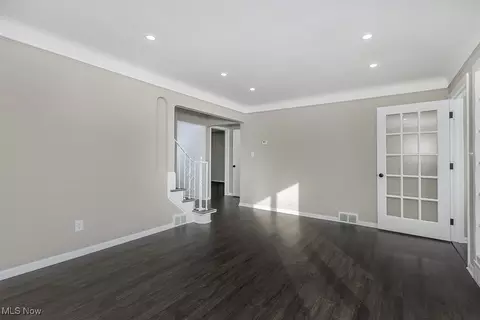 1740 E 230th St, Euclid, OH 44117 photo 5