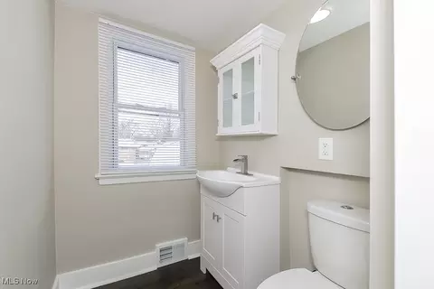 1740 E 230th St, Euclid, OH 44117 photo 28