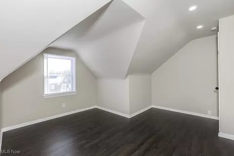 1740 E 230th St, Euclid, OH 44117 photo 22