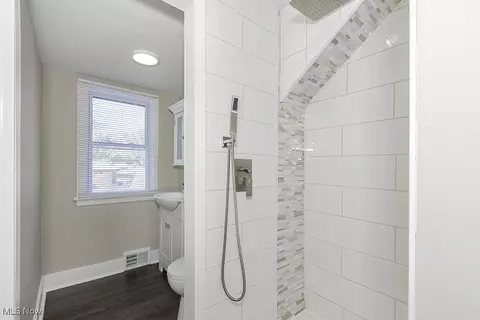 1740 E 230th St, Euclid, OH 44117 photo 27