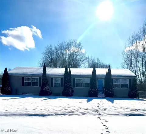 11330 Chatham Rd, Spencer, OH 44275
