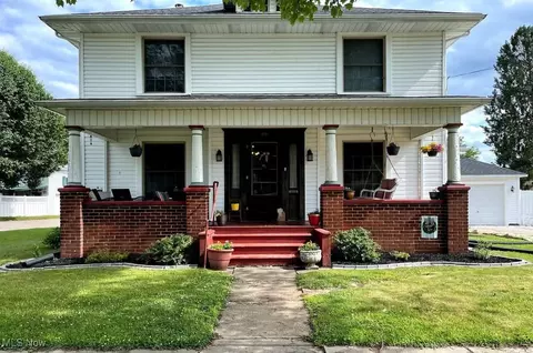 509 W State St, Newcomerstown, OH 43832