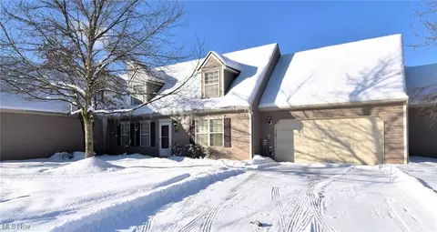 164 Marwyck Place Ln, Northfield, OH 44067