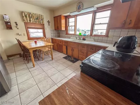 704 Maple Ave, Boardman, OH 44512 photo 4
