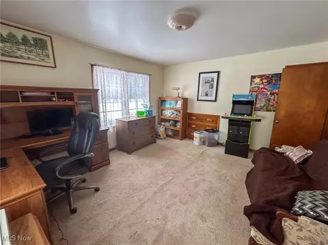 704 Maple Ave, Boardman, OH 44512 photo 11