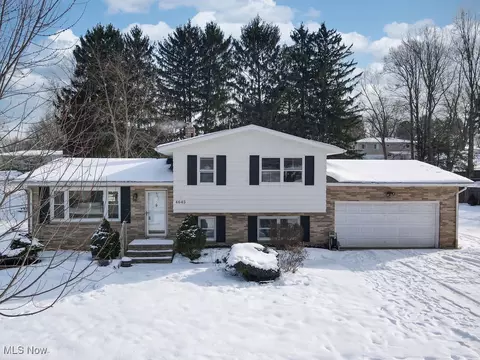 4645 Mars Rd, Uniontown, OH 44685