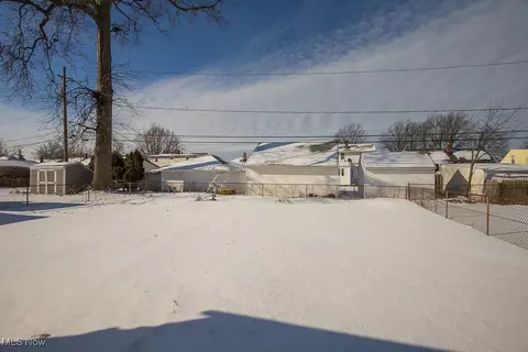 1852 Harding Dr, Wickliffe, OH 44092 photo 27
