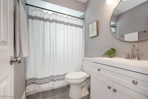 1852 Harding Dr, Wickliffe, OH 44092 photo 15