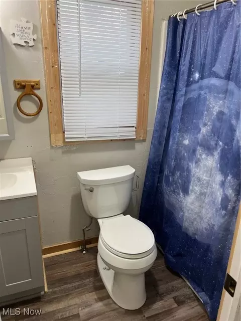 Bath - 3414 Schenley Ave, Ashtabula, OH 44004 photo 1 of 4