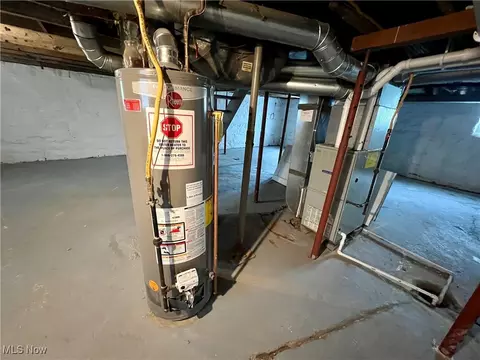 Other - 1863 E 30th St, Lorain, OH 44055 photo 7 of 8