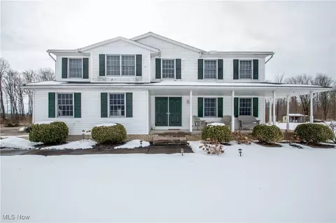 12245 Leffingwell Rd, Berlin Center, OH 44401