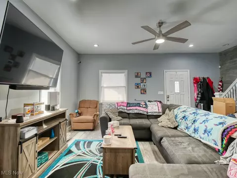 Living - 173 Spruce St, Elyria, OH 44035 photo 3 of 4