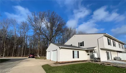 8053 Independence Dr #D, Mentor, OH 44060
