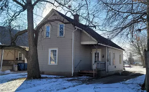 314 E 26th St, Lorain, OH 44055