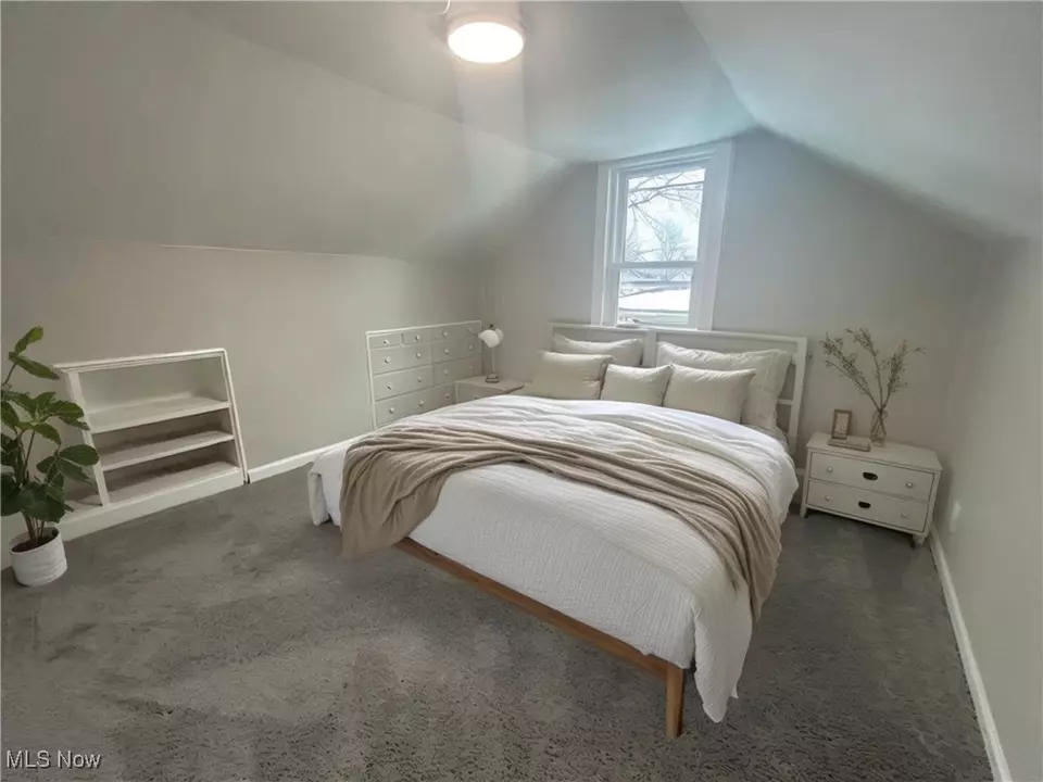  38300 Parkway Blvd, Willoughby, OH 44094 photo 3