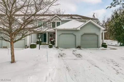 1190 Brookline Pl #4B, Willoughby, OH 44094