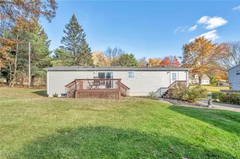 Exterior - 739 Silvercrest Dr, Wadsworth, OH 44281 photo 6 of 14