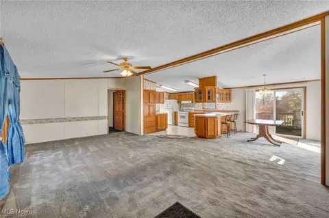 Living - 739 Silvercrest Dr, Wadsworth, OH 44281 photo 1 of 3