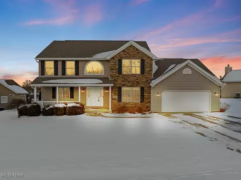 1809 Honeychuck Ln, Kent, OH 44240