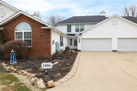 1996 Marsh Ln, Painesville, OH 44077