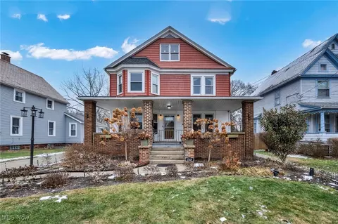 1348 East Ave, Elyria, OH 44035