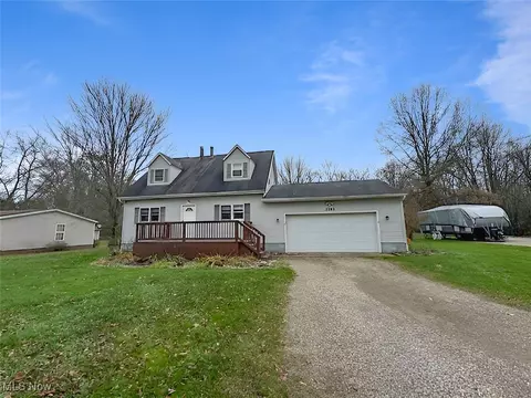 3793 E Riv, Newton Falls, OH 44444