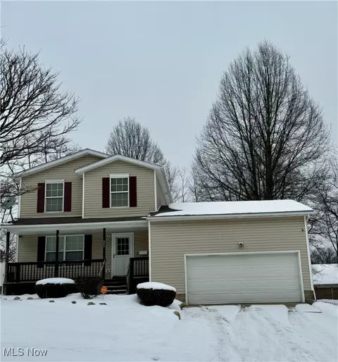 805 Bellevue Ave, Akron, OH 44307