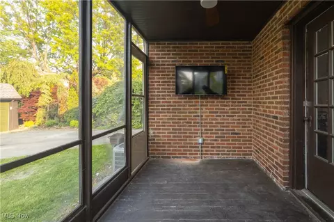 Exterior - 111 E 216th St, Euclid, OH 44123 photo 2 of 3