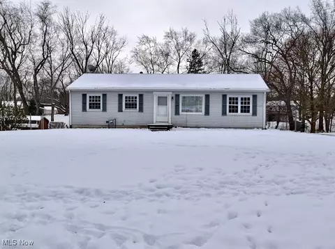 3340 Symphony Ln, Clinton, OH 44216
