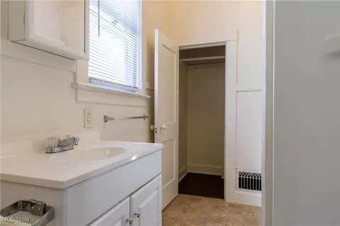 830 E 12th St, Ashtabula, OH 44004 photo 34