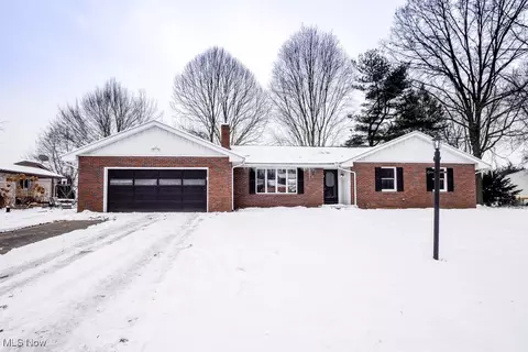 3479 Lauren Ave NW, Massillon, OH 44646