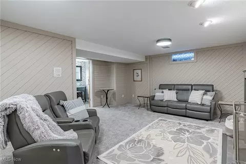 3707 Random Dr, Akron, OH 44319 photo 33