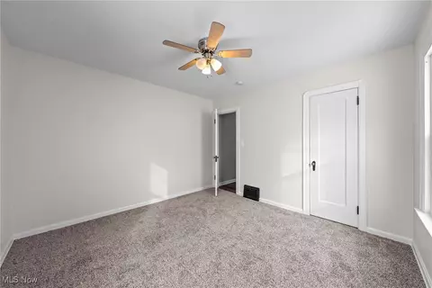 131 Bellfield Ave, Elyria, OH 44035 photo 37