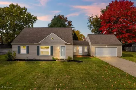 6580 Som Center Rd, Solon, OH 44139