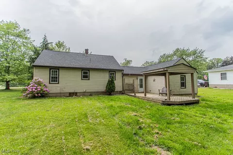 Exterior - 54 Central Ave, Orwell, OH 44076 photo 3 of 4