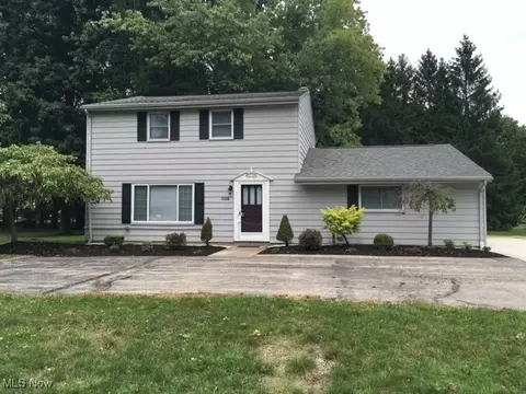 8801 Olde 8 Rd, Northfield, OH 44067