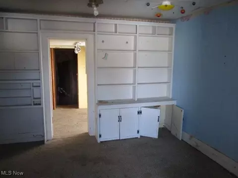 Bedroom - 466 Thomas Rd, Lisbon, OH 44432 photo 2 of 2