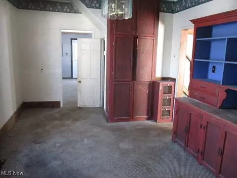 Entry Way - 466 Thomas Rd, Lisbon, OH 44432 photo 1 of 1